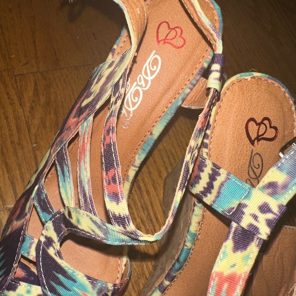 Colorful wedges - Picture 5 of 8